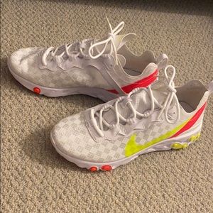 Big kids Nike React 6.5